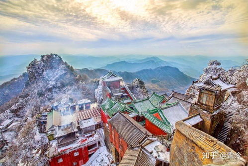 夜色仙山探秘，武当旅游全攻略