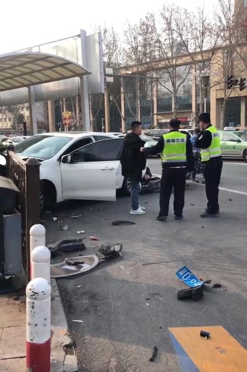 切勿传播车祸视频，避免二次伤害