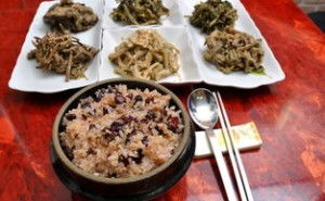 西安夜晚美食盛宴，清吧餐馆排名前十榜单揭晓！