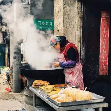 南京美食大揭秘，最新美食攻略指南！