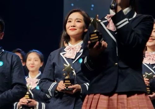 成都综艺艺人璀璨新星TOP10，才华横溢演艺排名前瞻