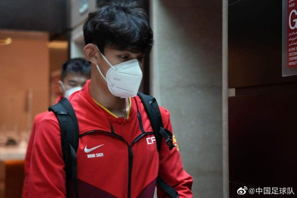 中国男足新星徐必城崭露头角，瞬间闪耀与未来期待