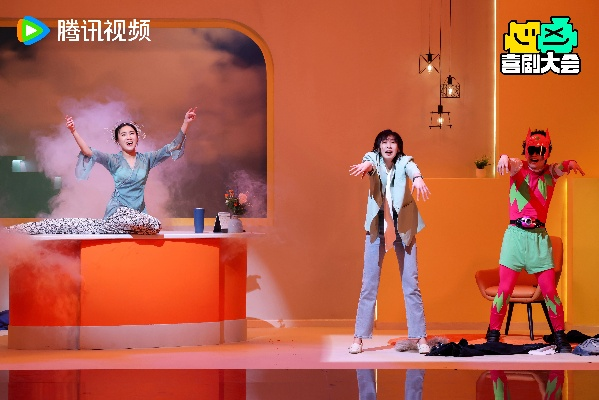 喜剧大会最新季，欢乐盛宴，引领笑浪高潮