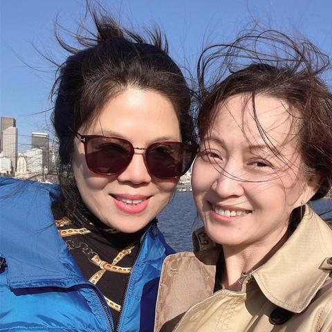 美国新闻头条19号精彩速览