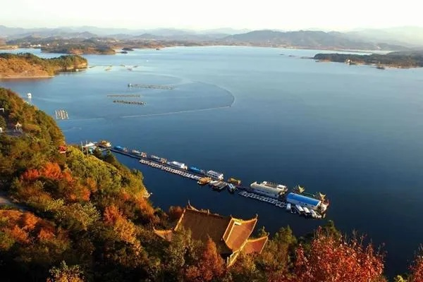 万佛湖绝美旅游攻略，畅游湖光山色，体验绝佳度假胜地！