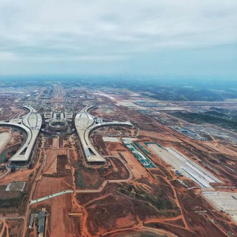揭秘四川机场航空公司排名及巨头地位与发展趋势