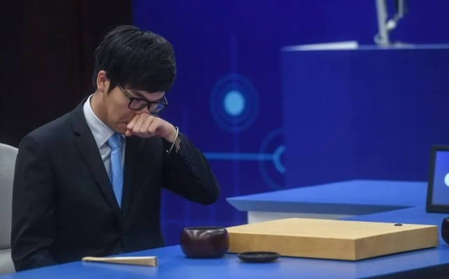 柯洁官方解说视频，围棋天才的战略智慧深度解读