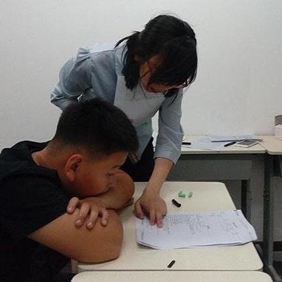 在线共享学习的双刃剑效应，探索百度云共享作业的可能性与风险