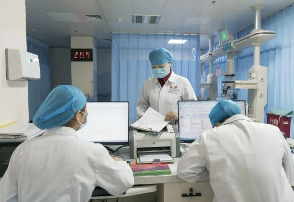 医院影像科励志语录，照亮生命之光，守护健康之路