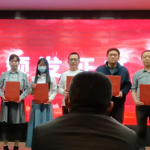 春节新闻速递，喜庆氛围弥漫，全新展望启航