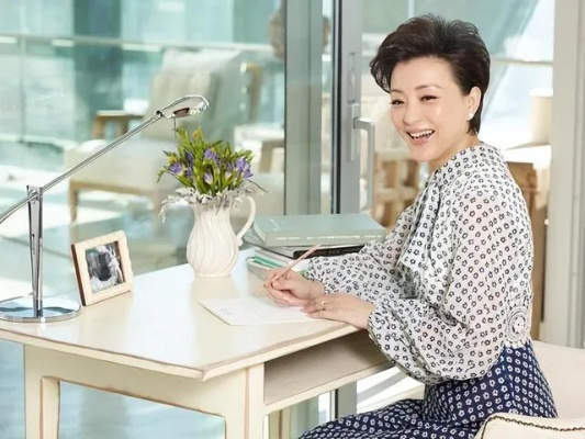 杨澜励志语录，晚安心灵的鼓舞