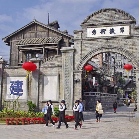 海南独特美食与绝美风光旅游攻略，让你一次游遍海南美食与风景！