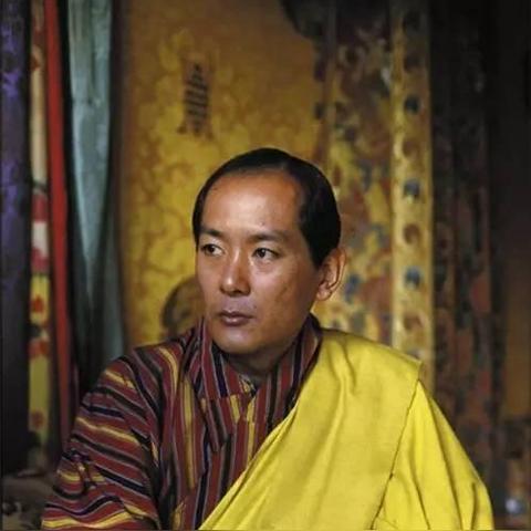 天赋神童崭露头角，满级小孩引领未来之星新闻头条