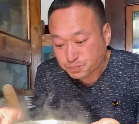 网红刘振刚视频最新版的真相揭秘，探究真实性的深度剖析