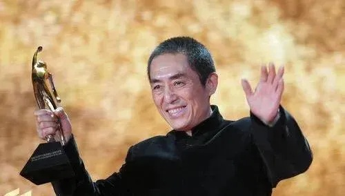 张艺谋公司影视产业地位解析，中国影视产业中的佼佼者