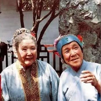 百度收录标准下的生日礼物寓意深度解析