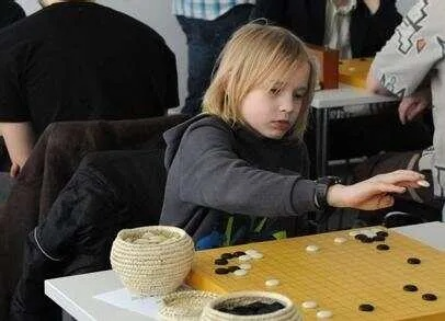 揭秘天赋异禀棋界新星，全球最小棋手排名揭晓！